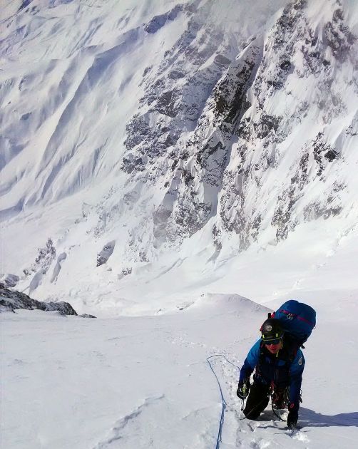 Kocsis Dávid a falban